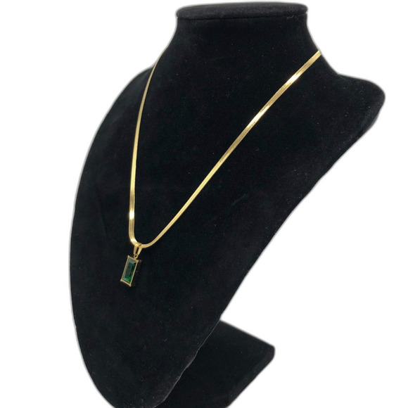 18K Gold Plated Stainless Steel Necklace Emerald Look Waterproof Hypoall… - Picture 7 of 11
